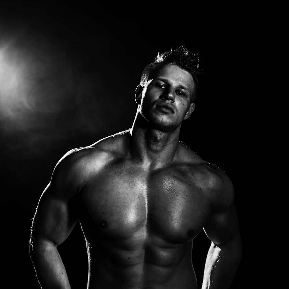 Stripper Daniel Berlin buchen