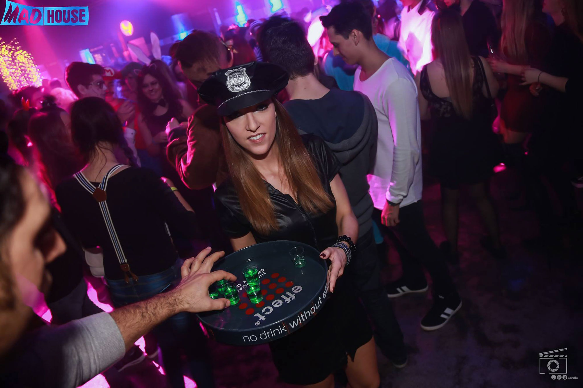 T?nzerin Sarita Ingolstadt buchen