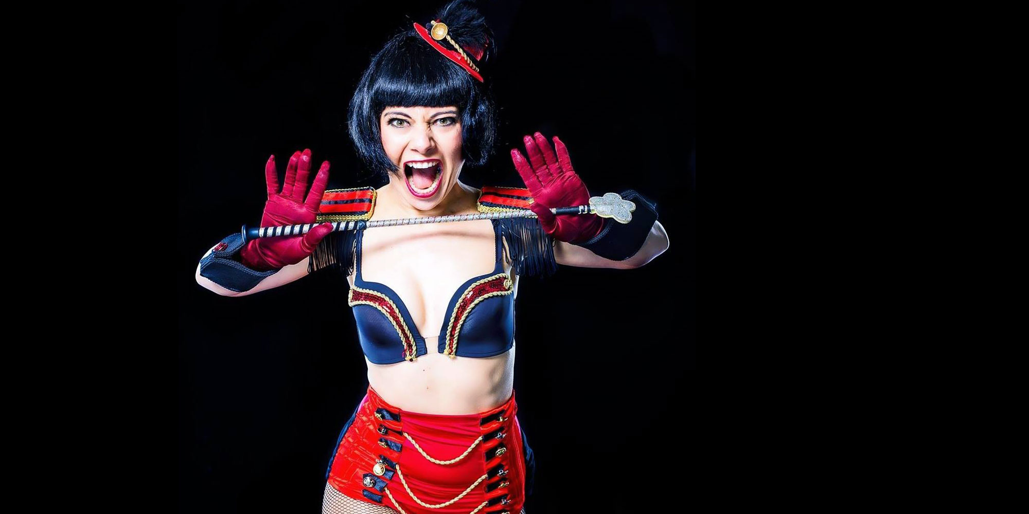 Burlesque T?nzerin Miss Popalina Berlin buchen
