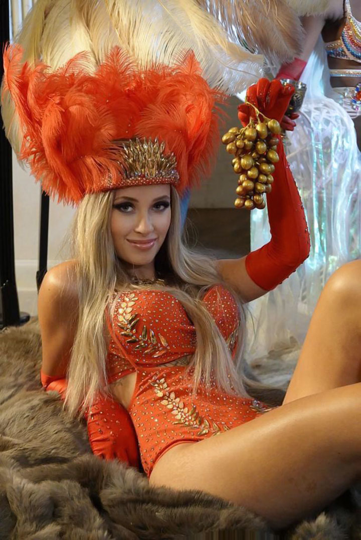 Stripper buchen -  - Josy Celina