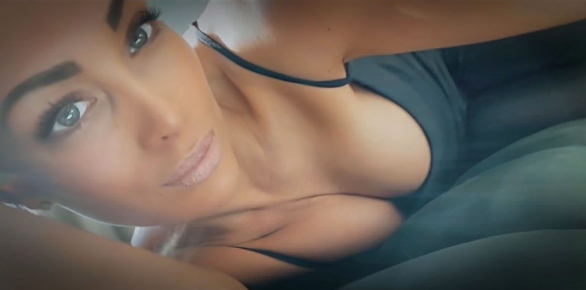 Stripperin Janet Hamburg buchen