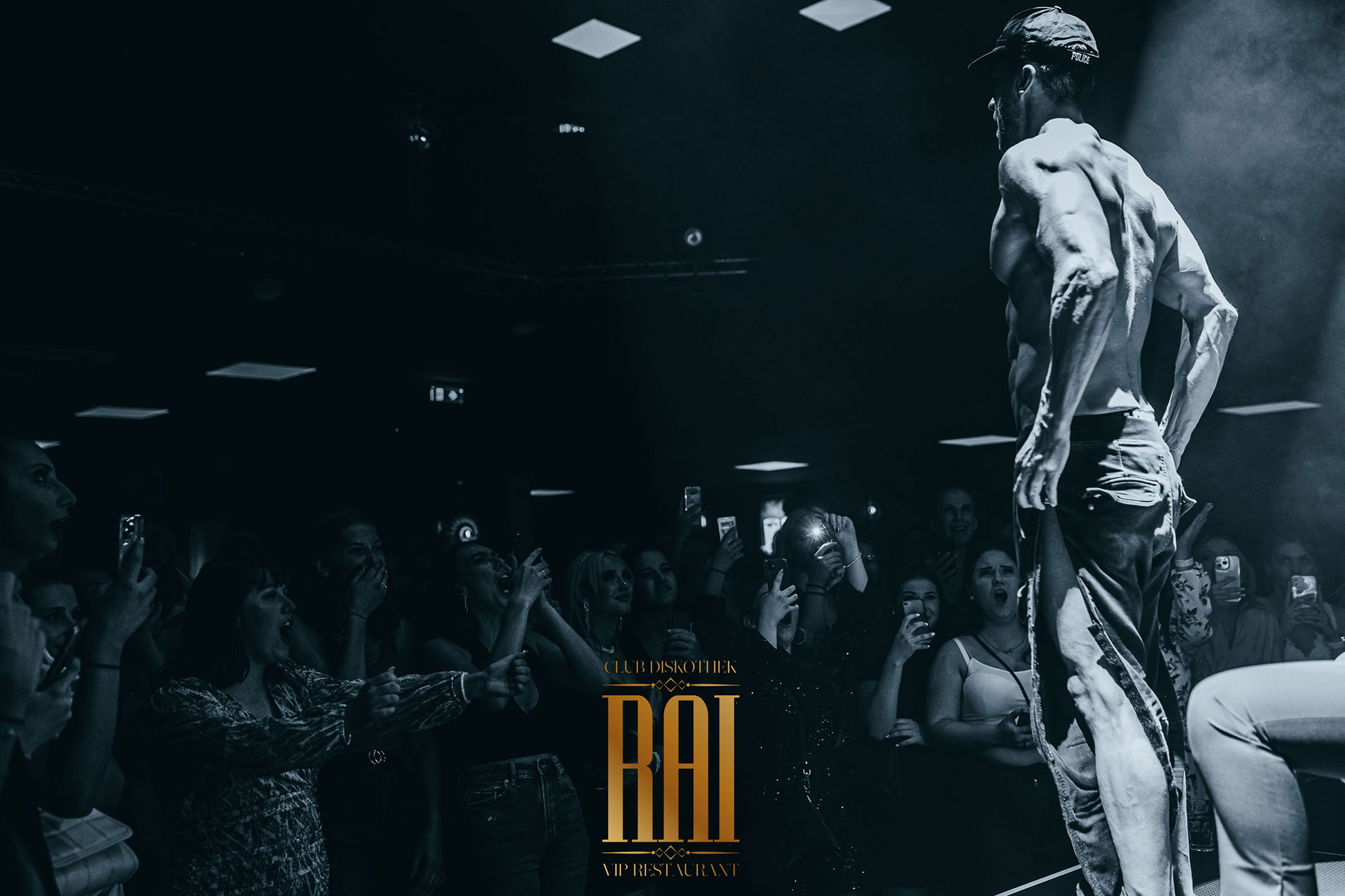 Stripper Miguel Monroe Pforzheim buchen