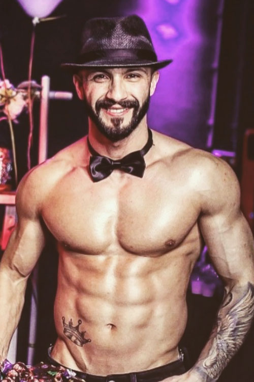 Stripper buchen -  - Aras