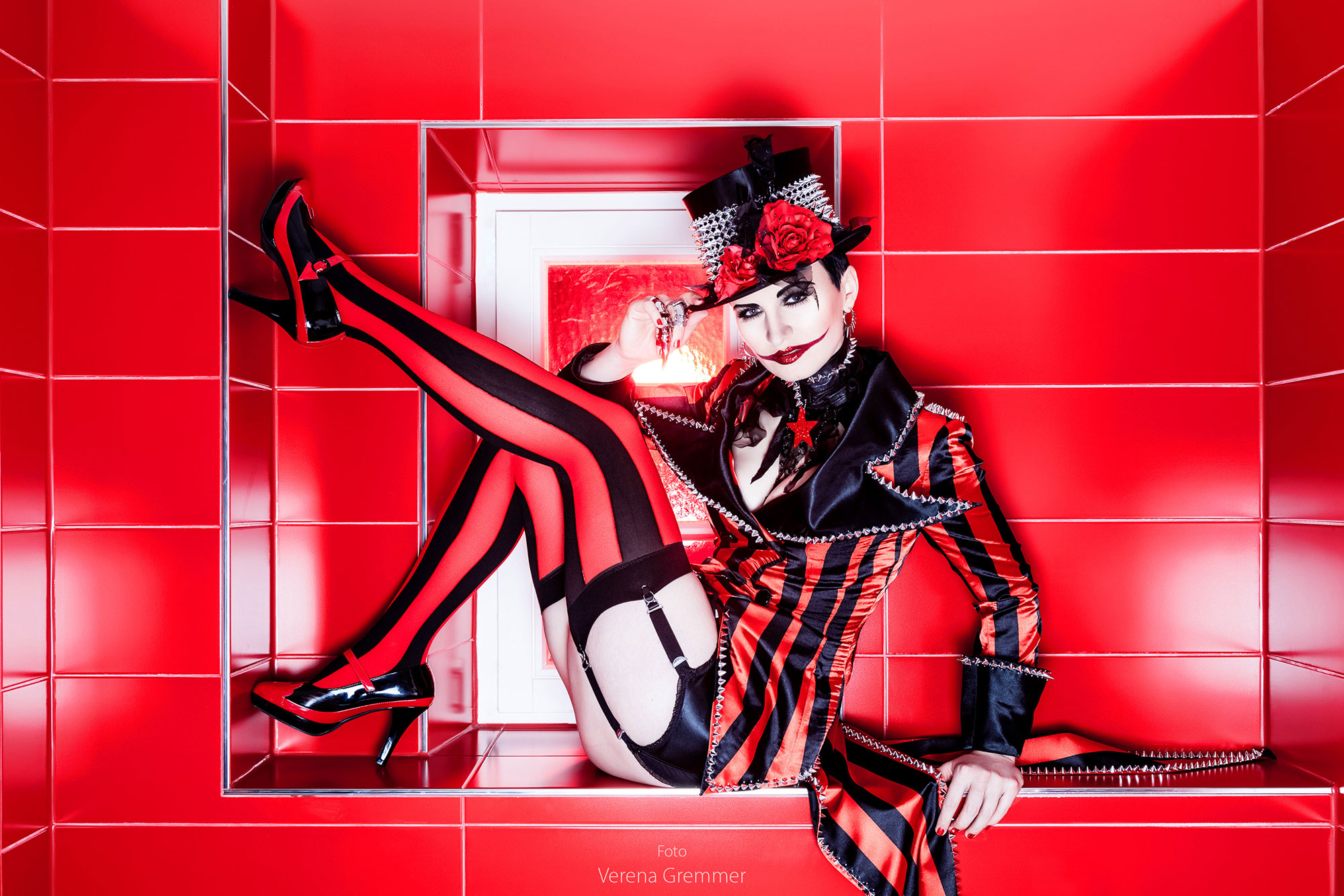 Burlesque Tänzerin Ruby Tuesday München buchen